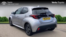 Toyota Yaris 1.5 Hybrid Design 5dr CVT Hybrid Hatchback